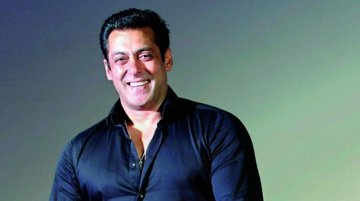 Salman Khan shoots for Tiger Zinda Hai despite heatstroke